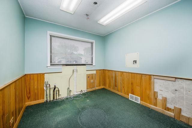 1502 State Rte 38, Wheaton, IL 60187